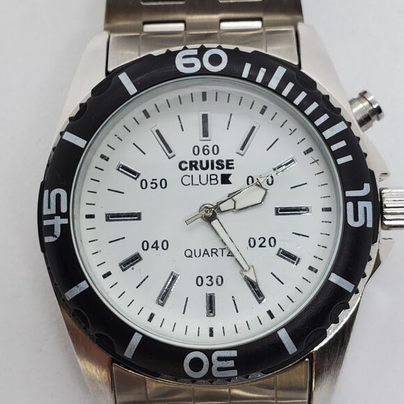 Men's Watch 41MM White Dial Black Bezel Gray Bracelet Band 8.5" New Battery - Picture 2 of 9